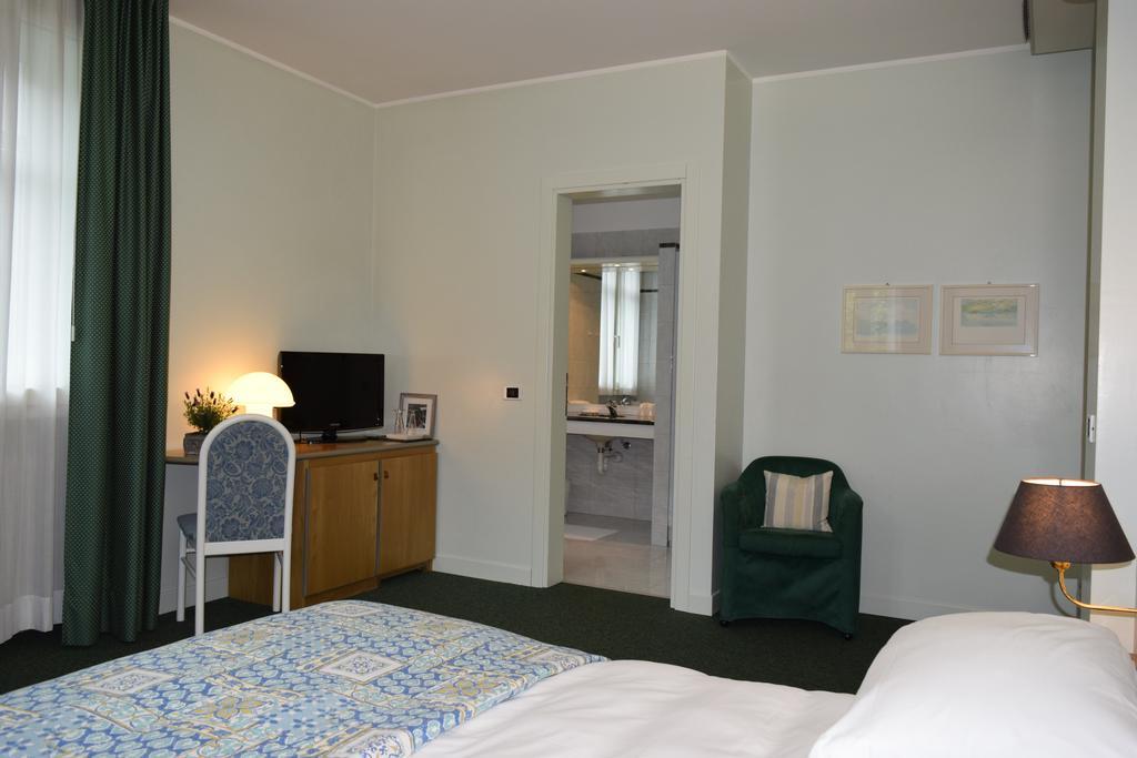 Hotel La Villa Gravedona Exteriör bild